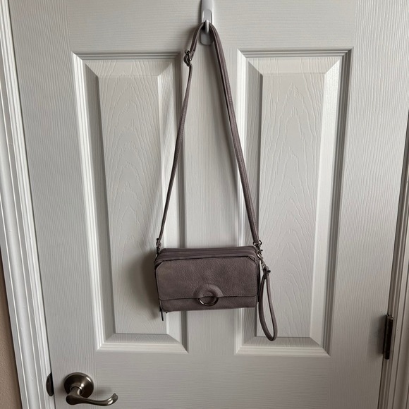 NWOT Crossbody Bag Wallet Clutch with Card Slots and Removable Strap Gray - Picture 8 of 10